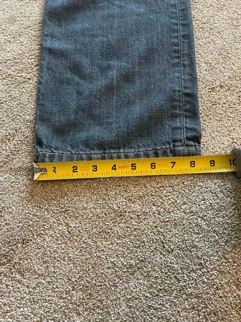 Levi's 550 36x34 Dark Wash Denim Jeans Baggy Fit Mens Size 36x34